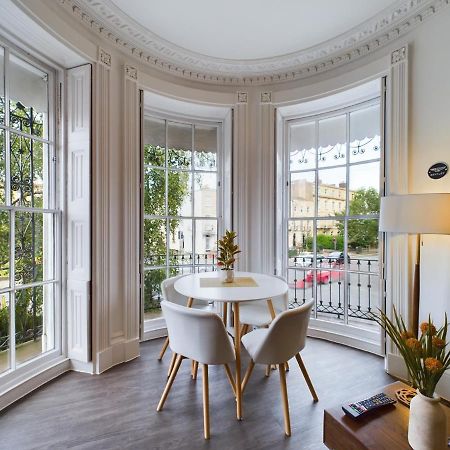 Belle Vue Regency King Size W Free Parking Leilighet Cheltenham Eksteriør bilde