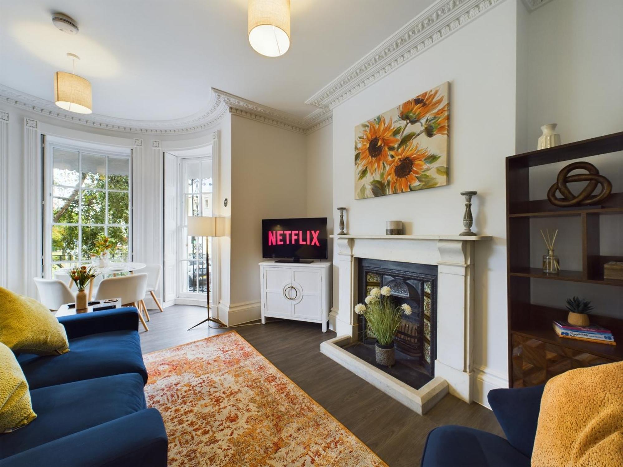 Belle Vue Regency King Size W Free Parking Leilighet Cheltenham Eksteriør bilde