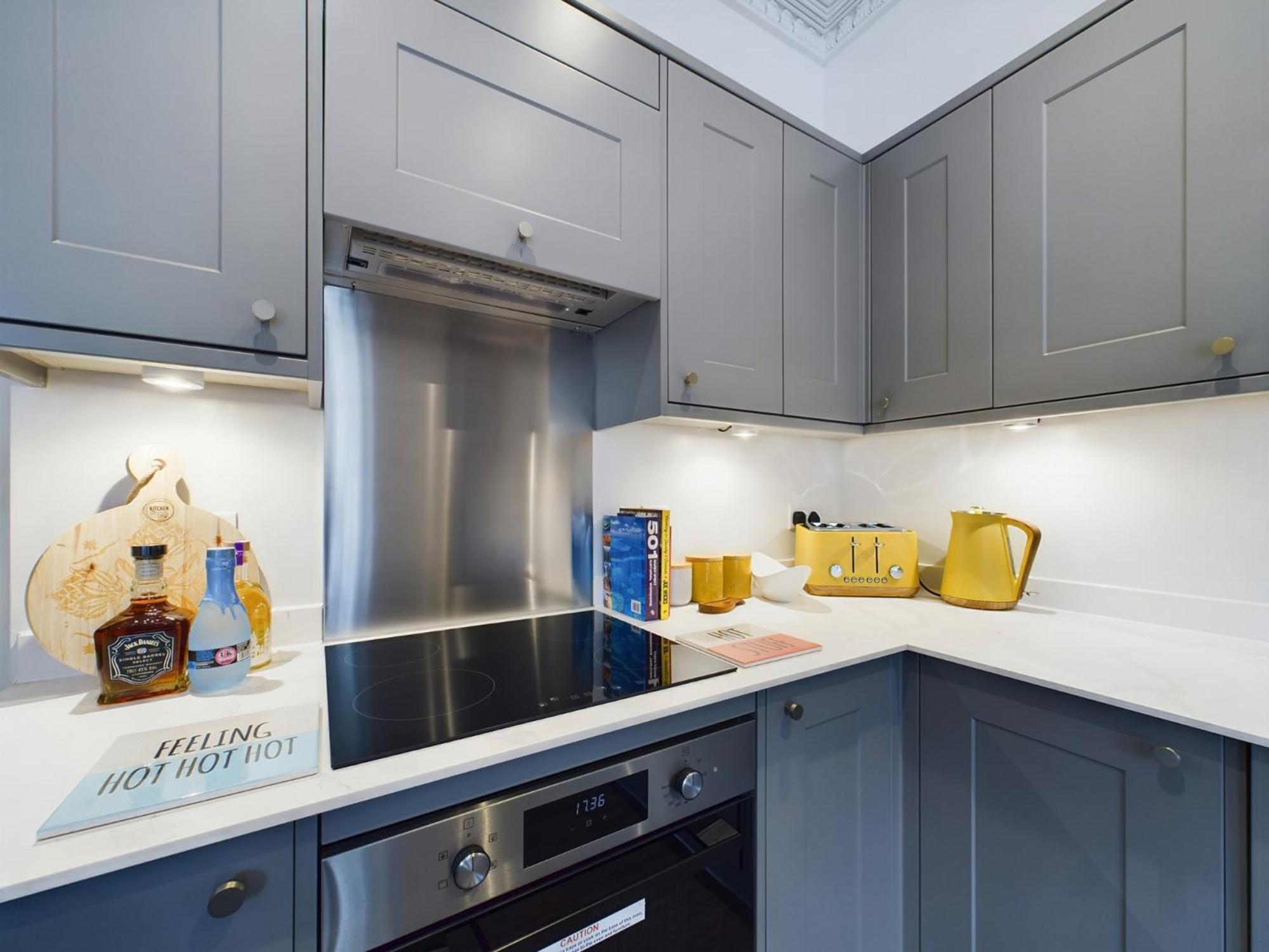 Belle Vue Regency King Size W Free Parking Leilighet Cheltenham Eksteriør bilde