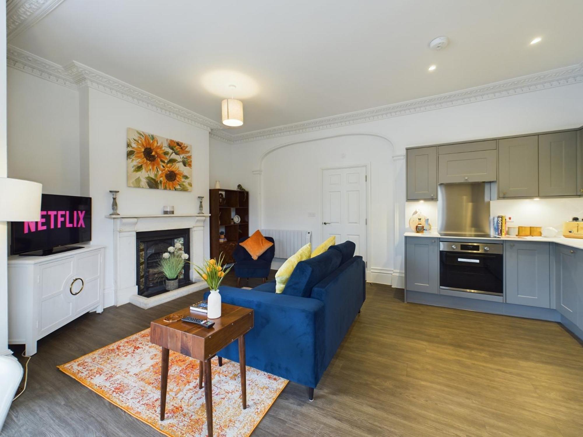 Belle Vue Regency King Size W Free Parking Leilighet Cheltenham Eksteriør bilde